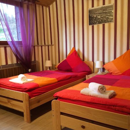 Franky House Am Nuerburgring Bed & Breakfast Quiddelbach Bagian luar foto