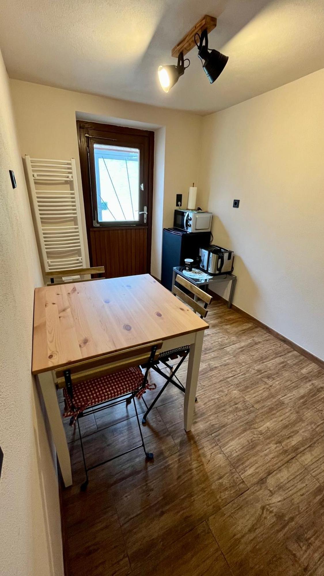 Franky House Am Nuerburgring Bed & Breakfast Quiddelbach Bagian luar foto