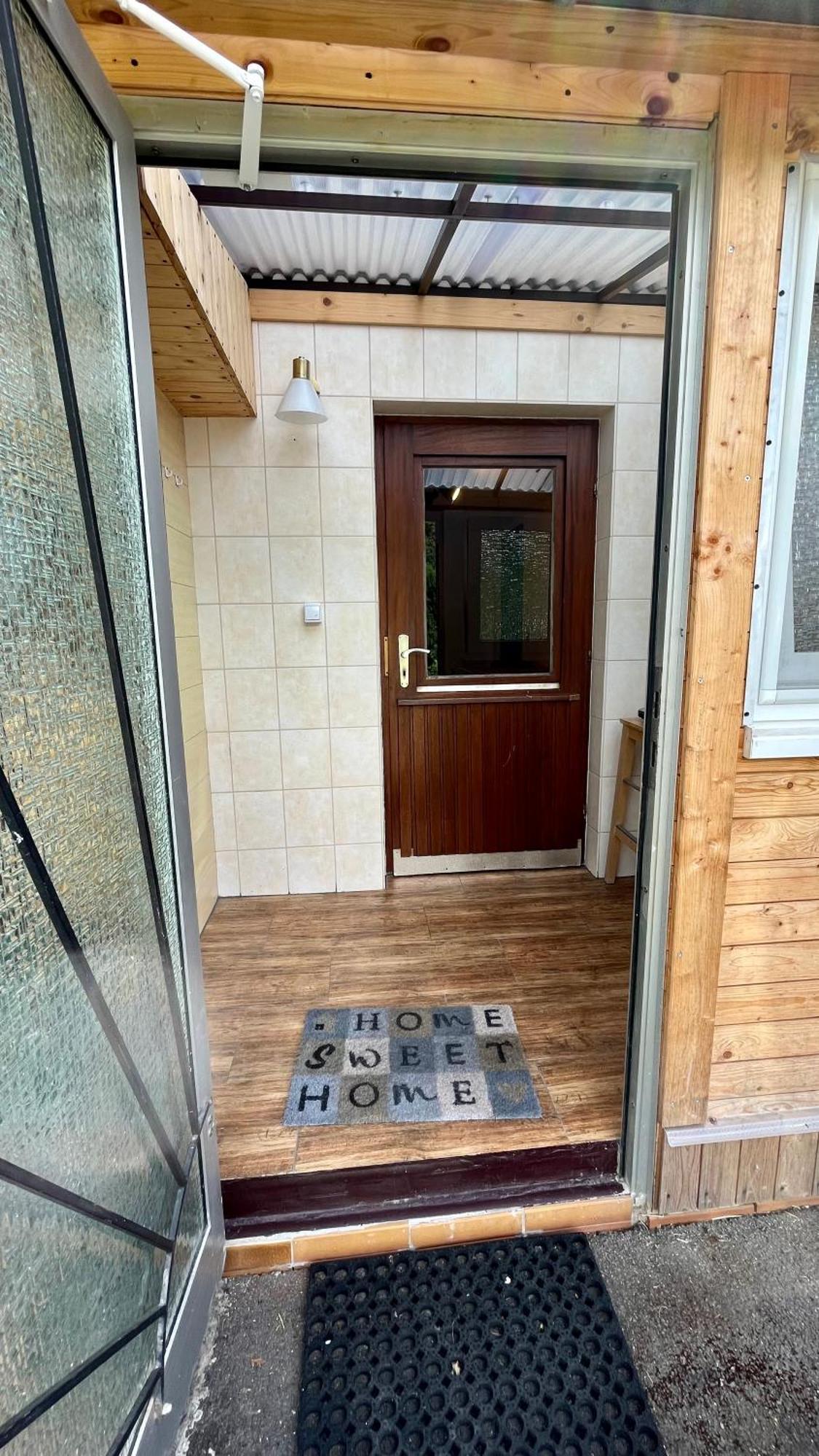 Franky House Am Nuerburgring Bed & Breakfast Quiddelbach Bagian luar foto