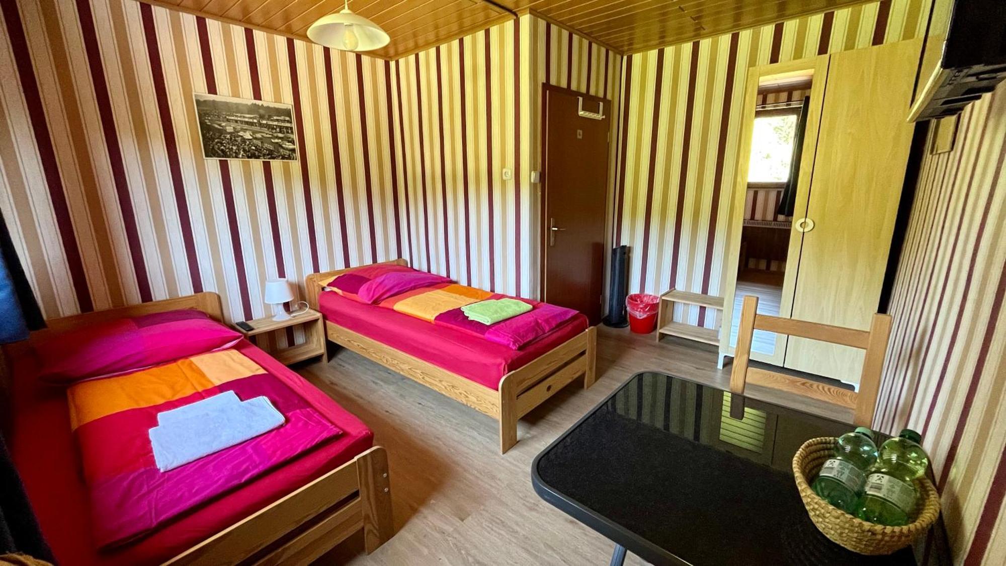 Franky House Am Nuerburgring Bed & Breakfast Quiddelbach Bagian luar foto