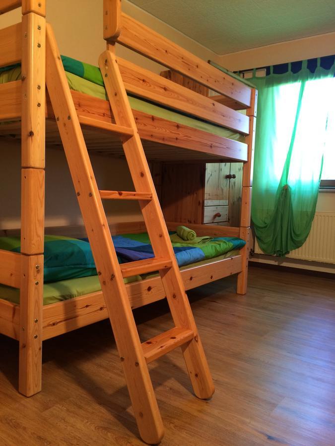 Franky House Am Nuerburgring Bed & Breakfast Quiddelbach Bagian luar foto